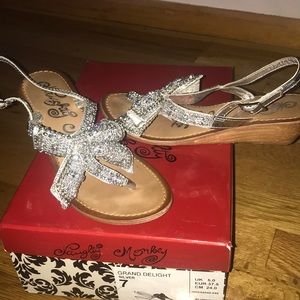 Naughty Monkey wedge sandals